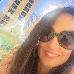 Meet your Posher, Miranda